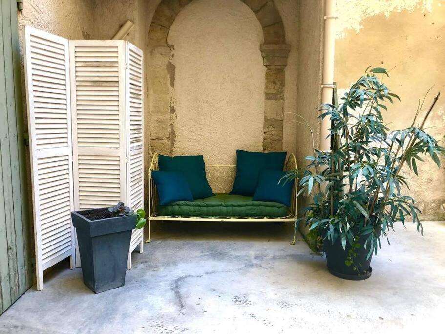 Ulysse, Appartement Spacieux Au Centre Historique D'Uzes En Rez-De-Chaussee Avec Exterieur, Proche Parking Des Marroniers Ngoại thất bức ảnh