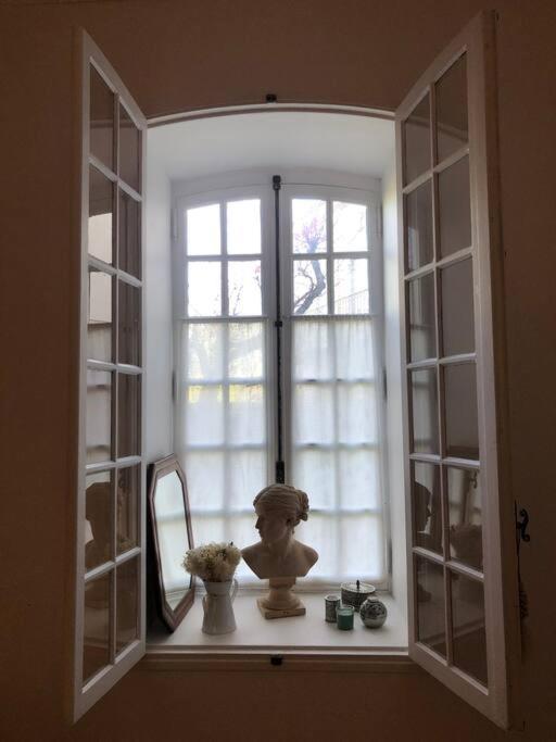 Ulysse, Appartement Spacieux Au Centre Historique D'Uzes En Rez-De-Chaussee Avec Exterieur, Proche Parking Des Marroniers Ngoại thất bức ảnh